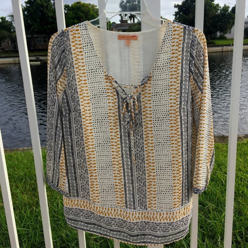Skies Are Blue adorable top
